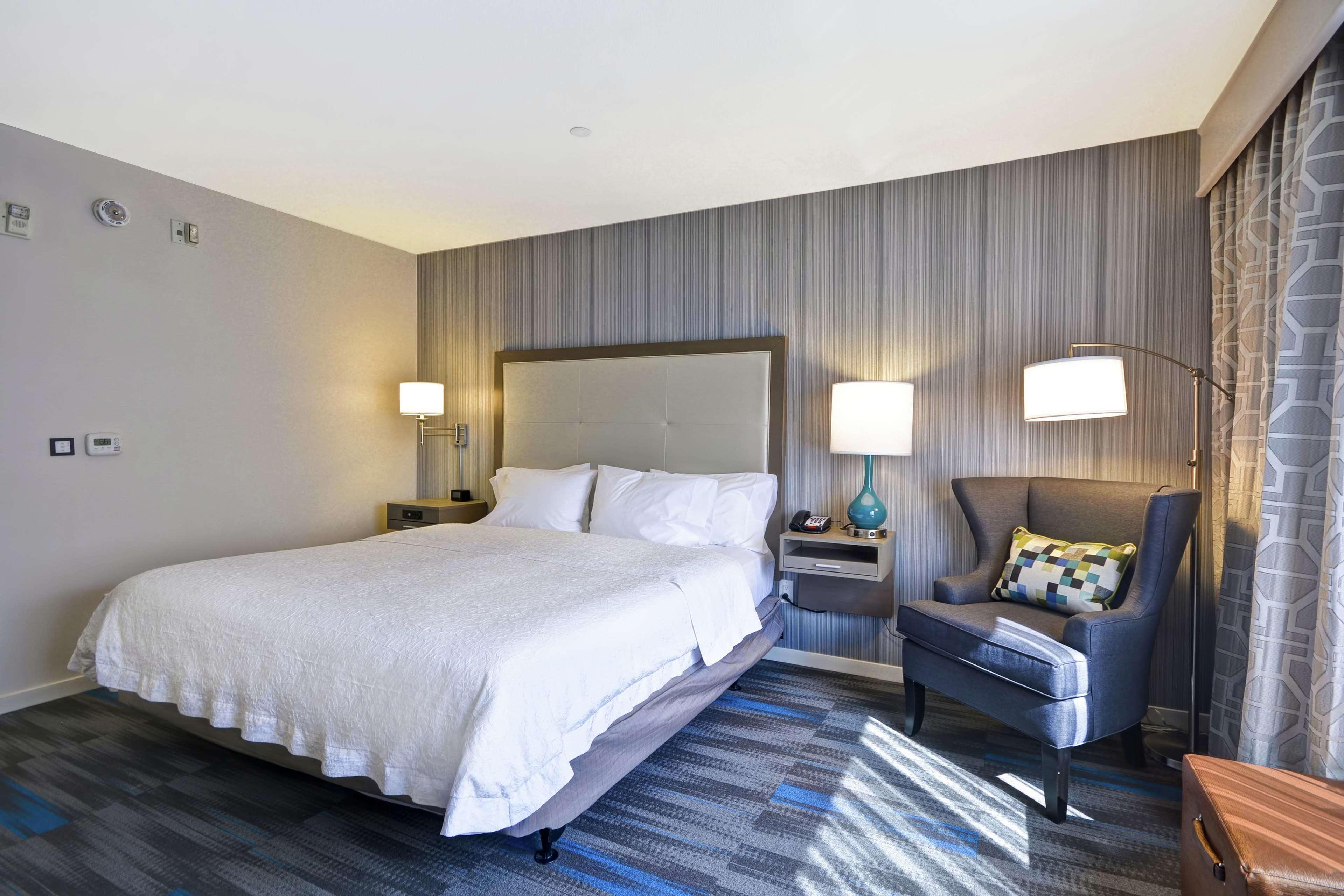 Hampton Inn & Suites Los Angeles Burbank Airport Eksteriør billede
