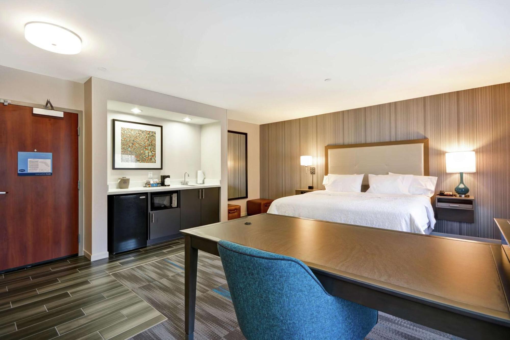 Hampton Inn & Suites Los Angeles Burbank Airport Eksteriør billede